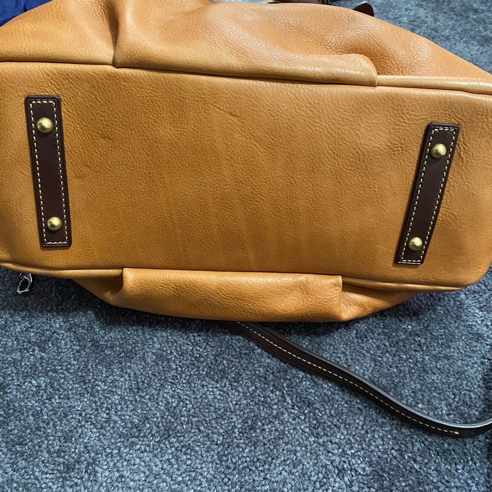Designer Purse - Picture 10 of 16